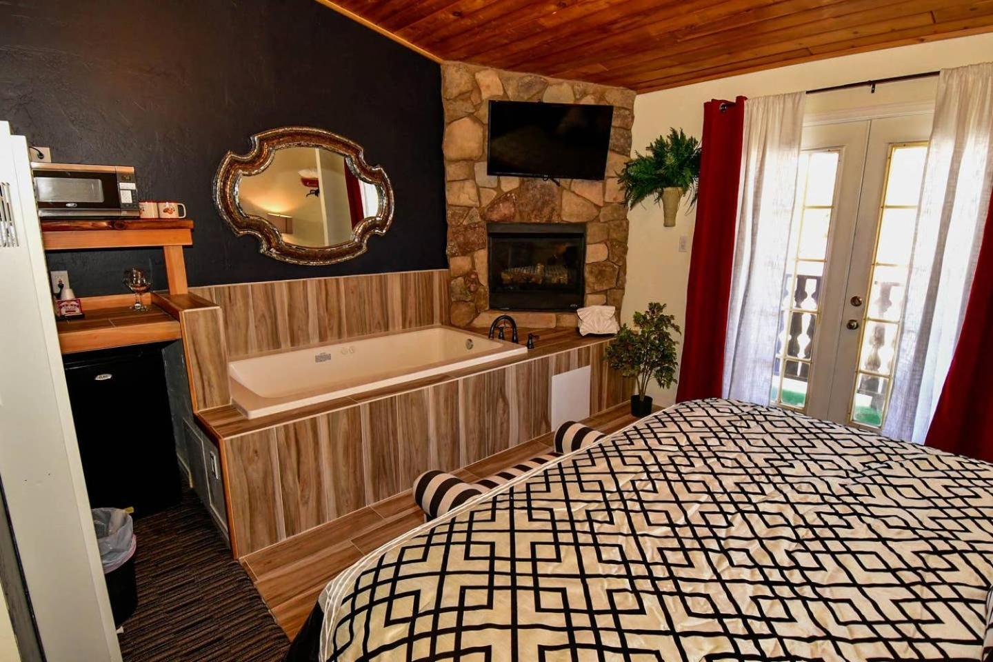Black Forest Lodge Big Bear Lake Exteriör bild