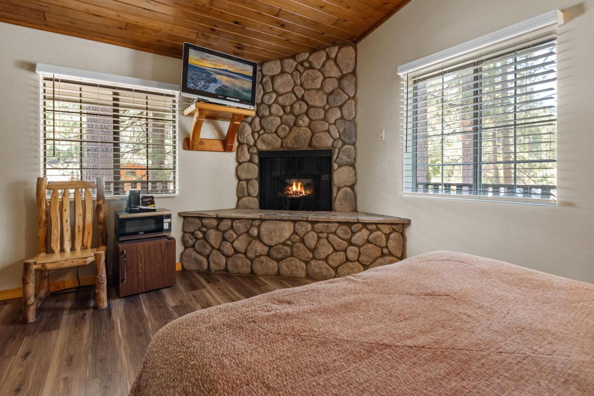 Black Forest Lodge Big Bear Lake Exteriör bild
